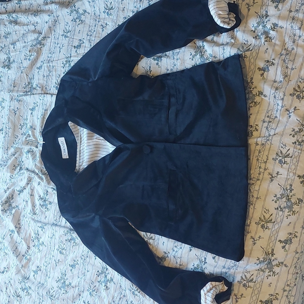 Cbrand black velvet blazer